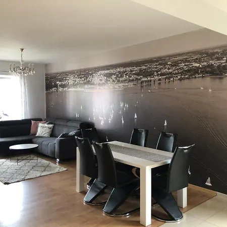 Apartament Zeglarza ギジツコ