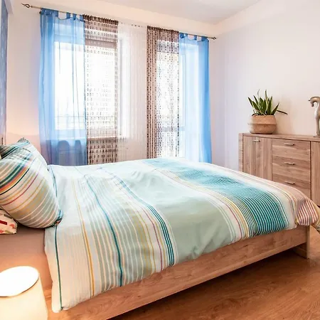 アパート Apartament Zeglarza